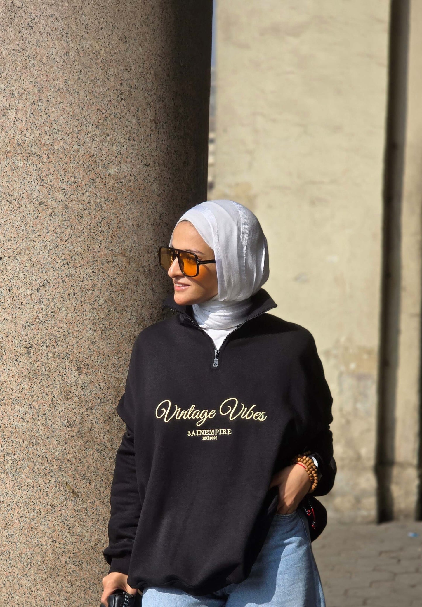Vintage vibes sweatshirt